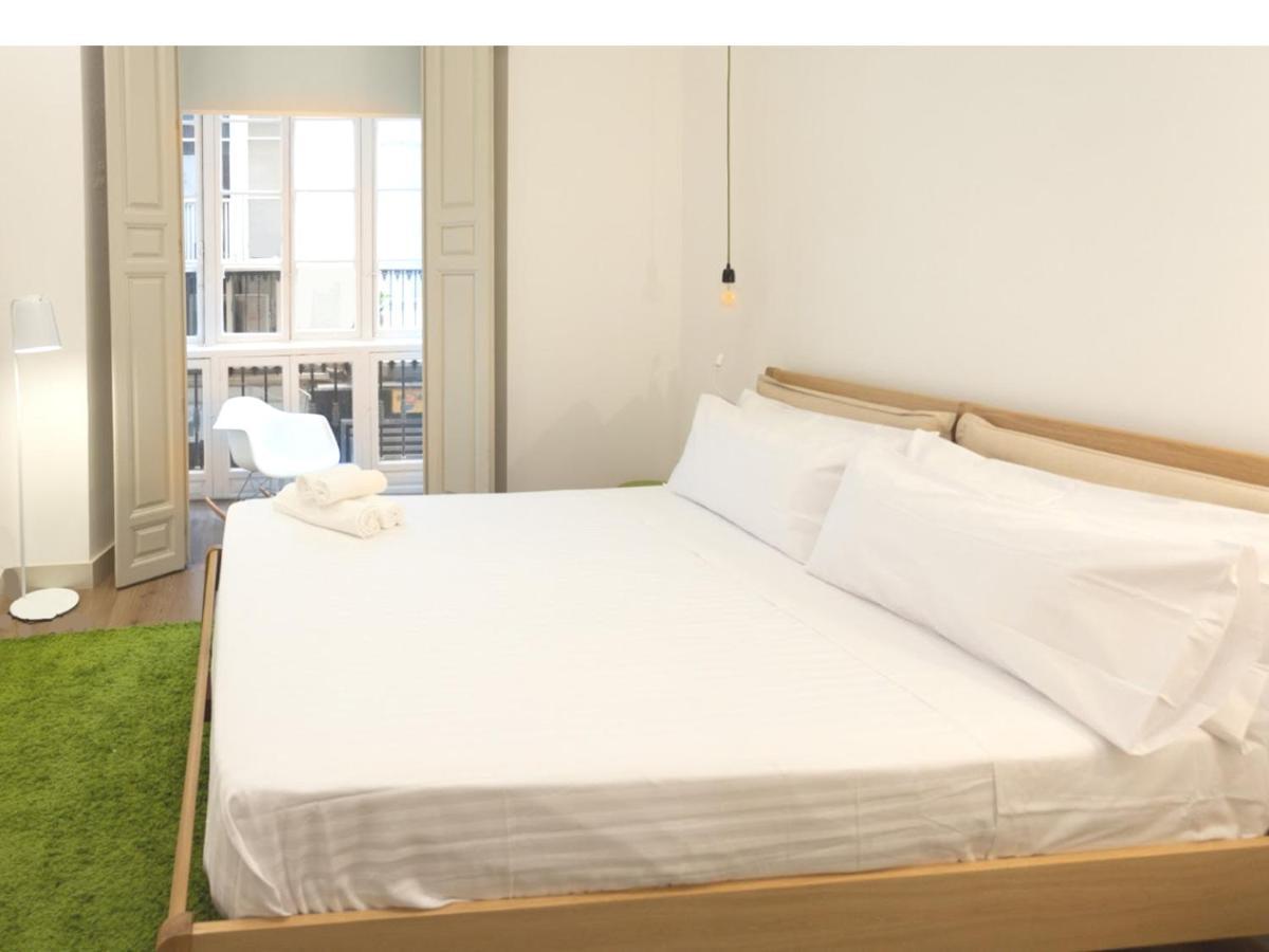 Del Parque Flats Santos Exclusive Lägenhet Málaga Exteriör bild